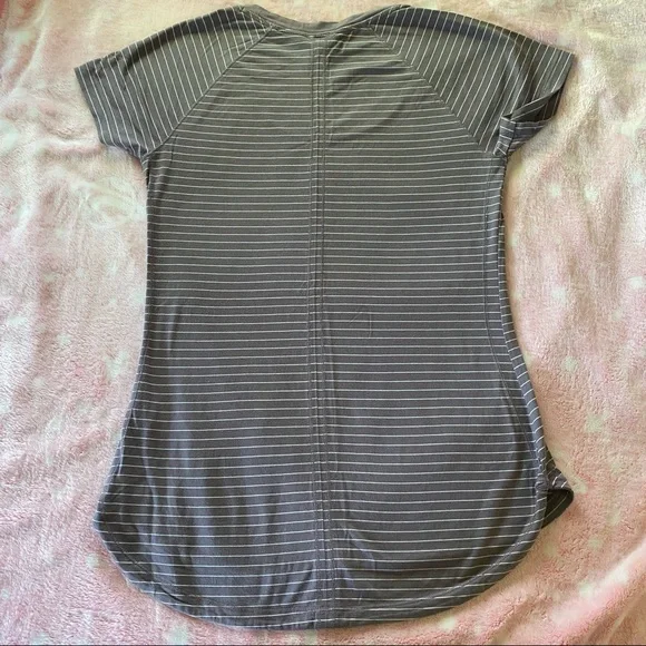 ♾ Calia by Carrie Underwood | Everyday striped tee shirt - Picture 8 of 8